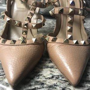 Valentino Garavani Rockstud heels